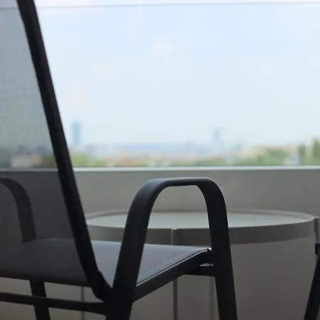 Апартаменты Royal - Sakura Park *