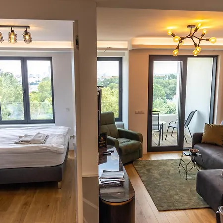 Апартаменты Royal - Sakura Park *